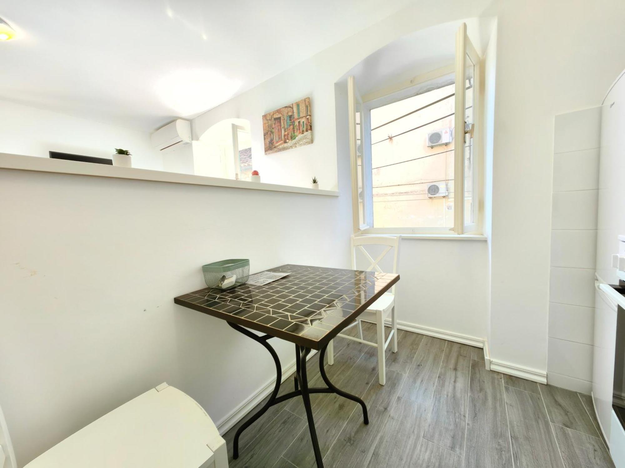 Apartment Bruna In The Old Town Split